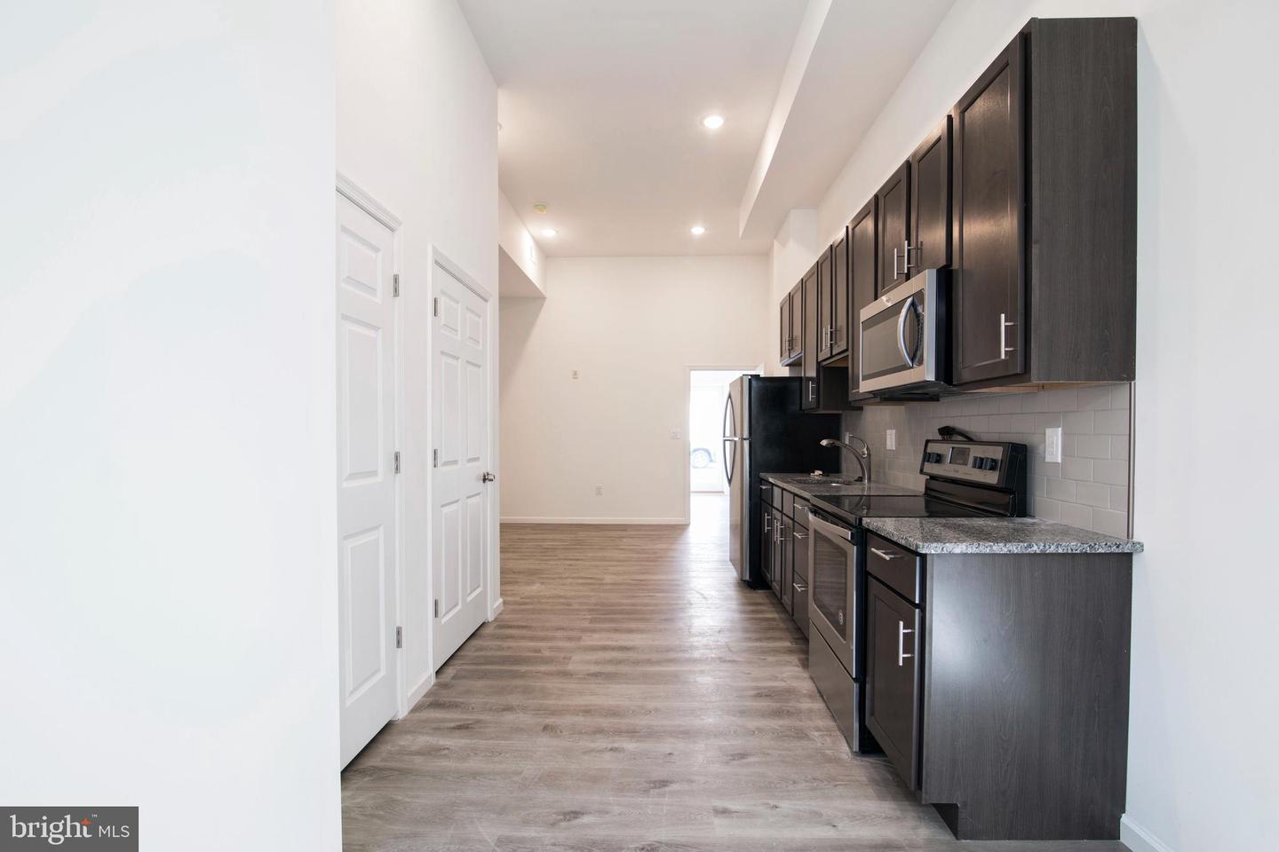 1625 Point Breeze AVENUE Unit: 1L