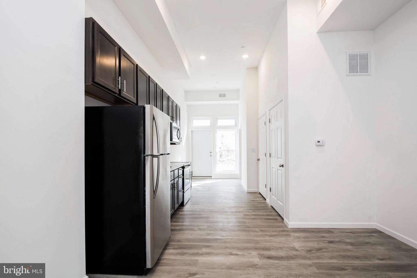 1625 Point Breeze AVENUE Unit: 1L