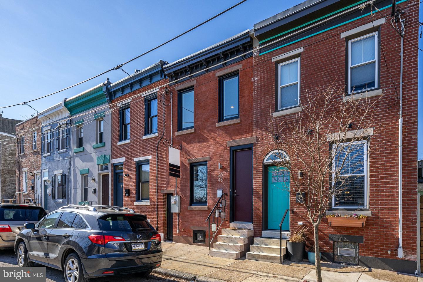 2048 E Boston STREET