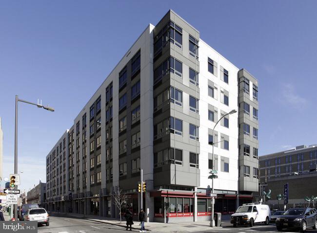 815 ARCH STREET Unit: 310