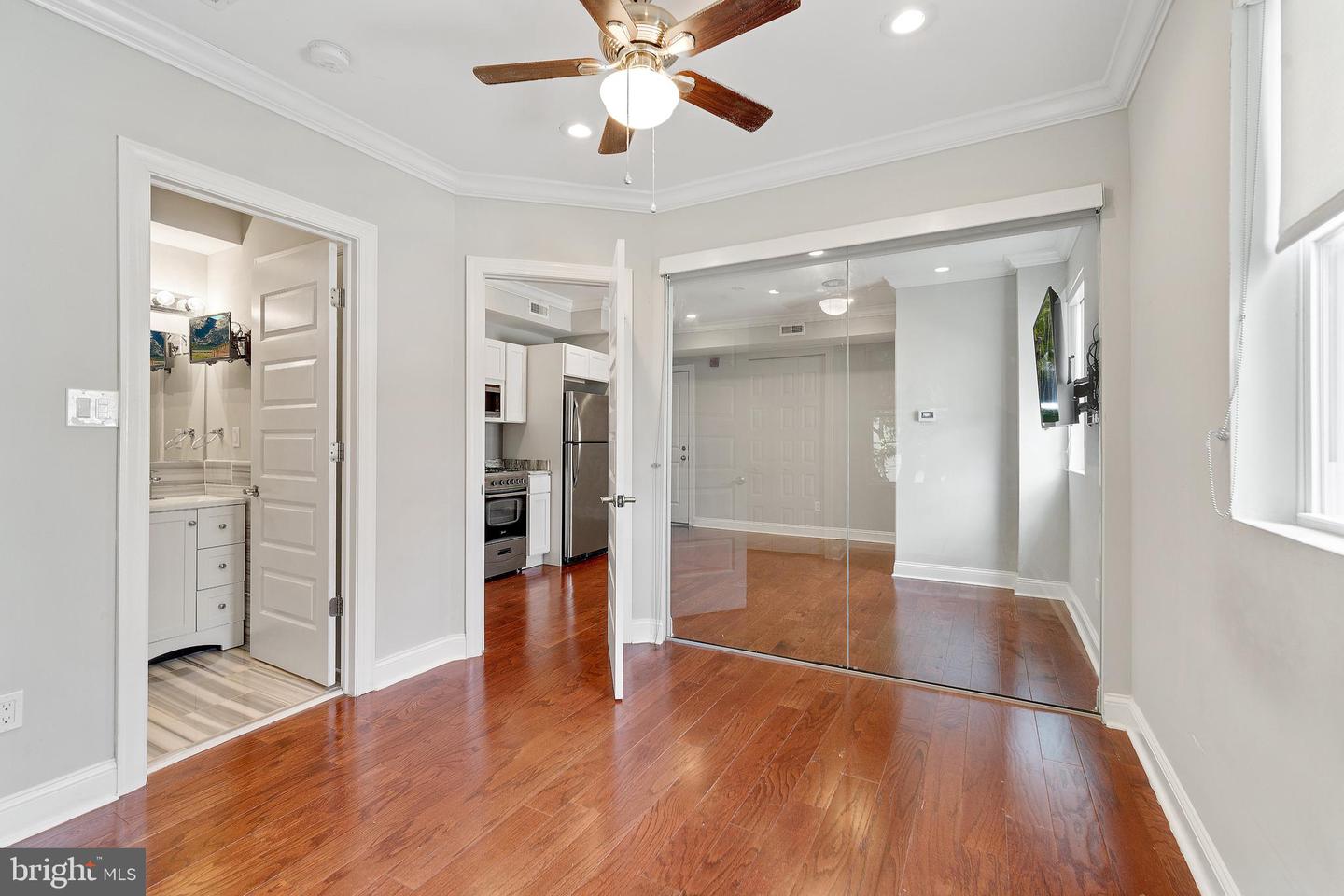 715 BELGRADE STREET Unit: 2F