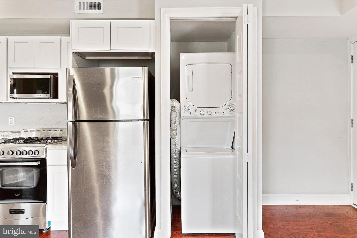 715 BELGRADE STREET Unit: 2F