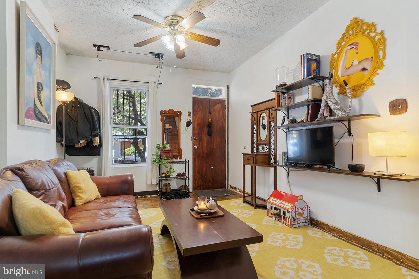 2646 N Howard STREET