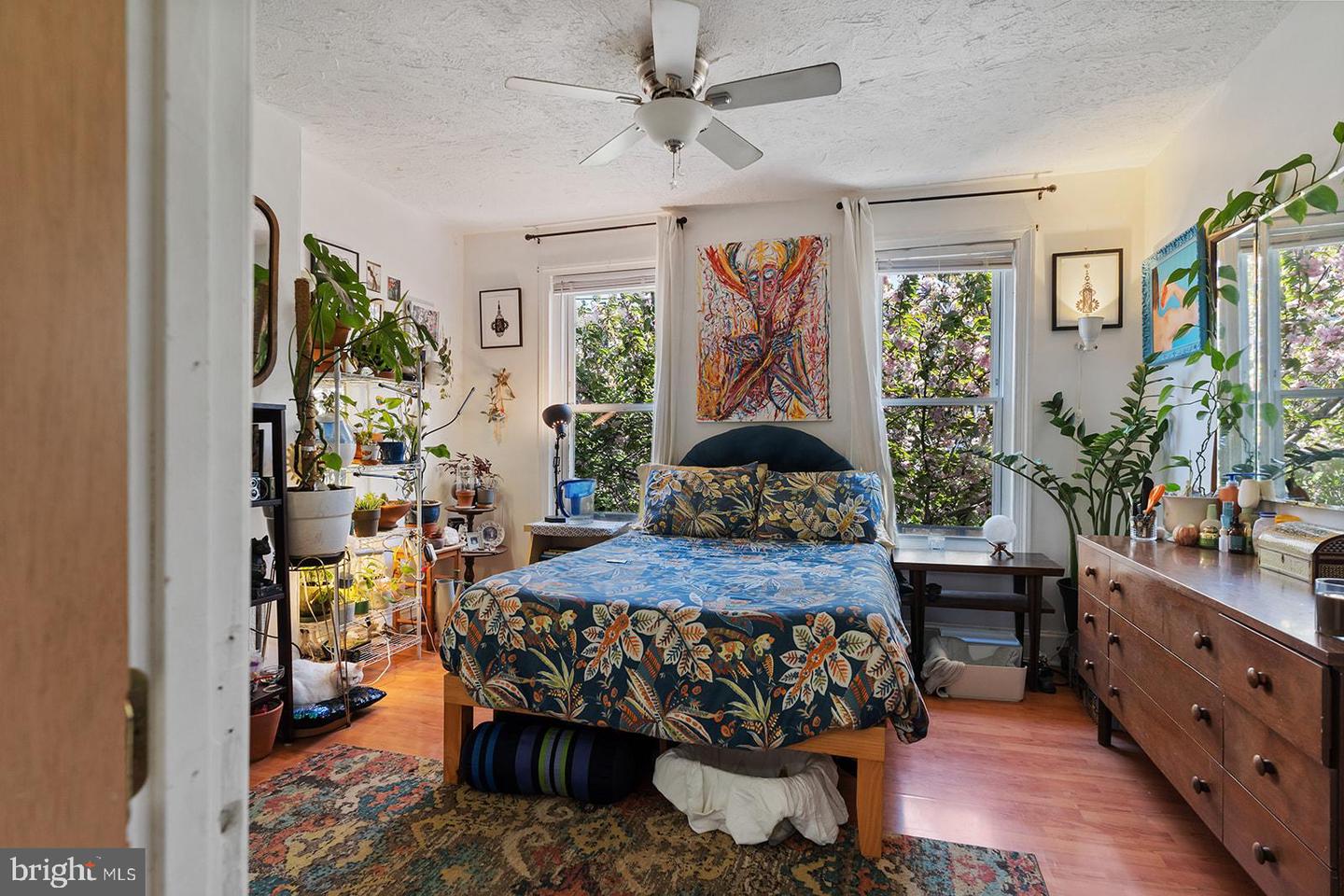 2646 N Howard STREET