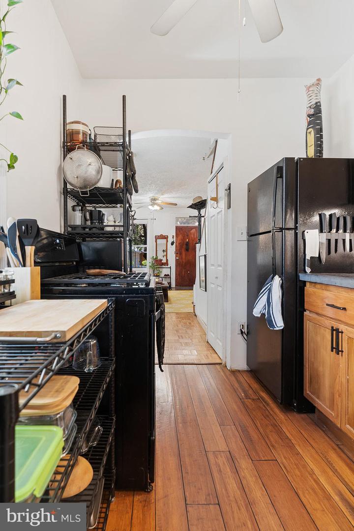 2646 N Howard STREET