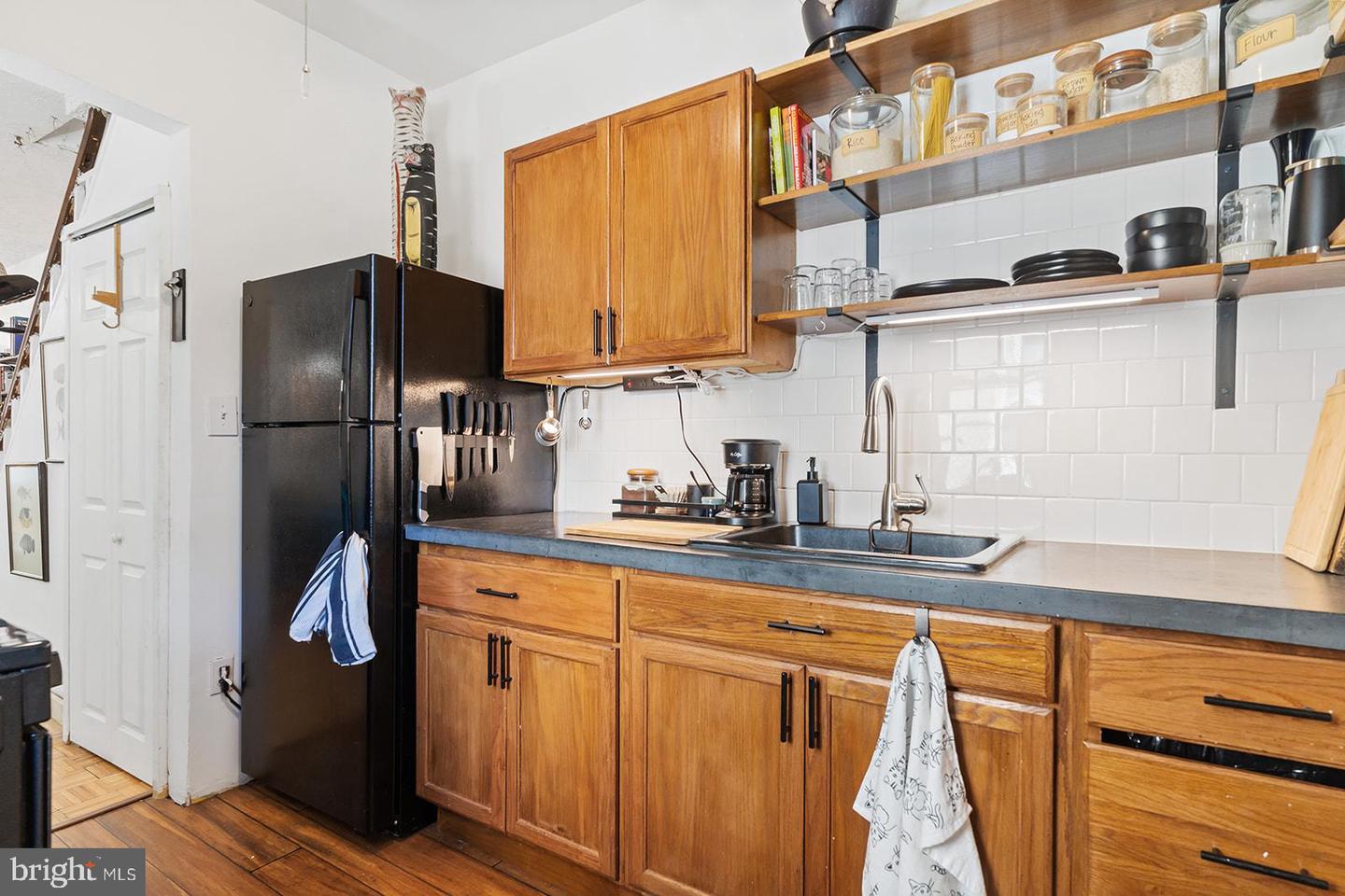 2646 N Howard STREET