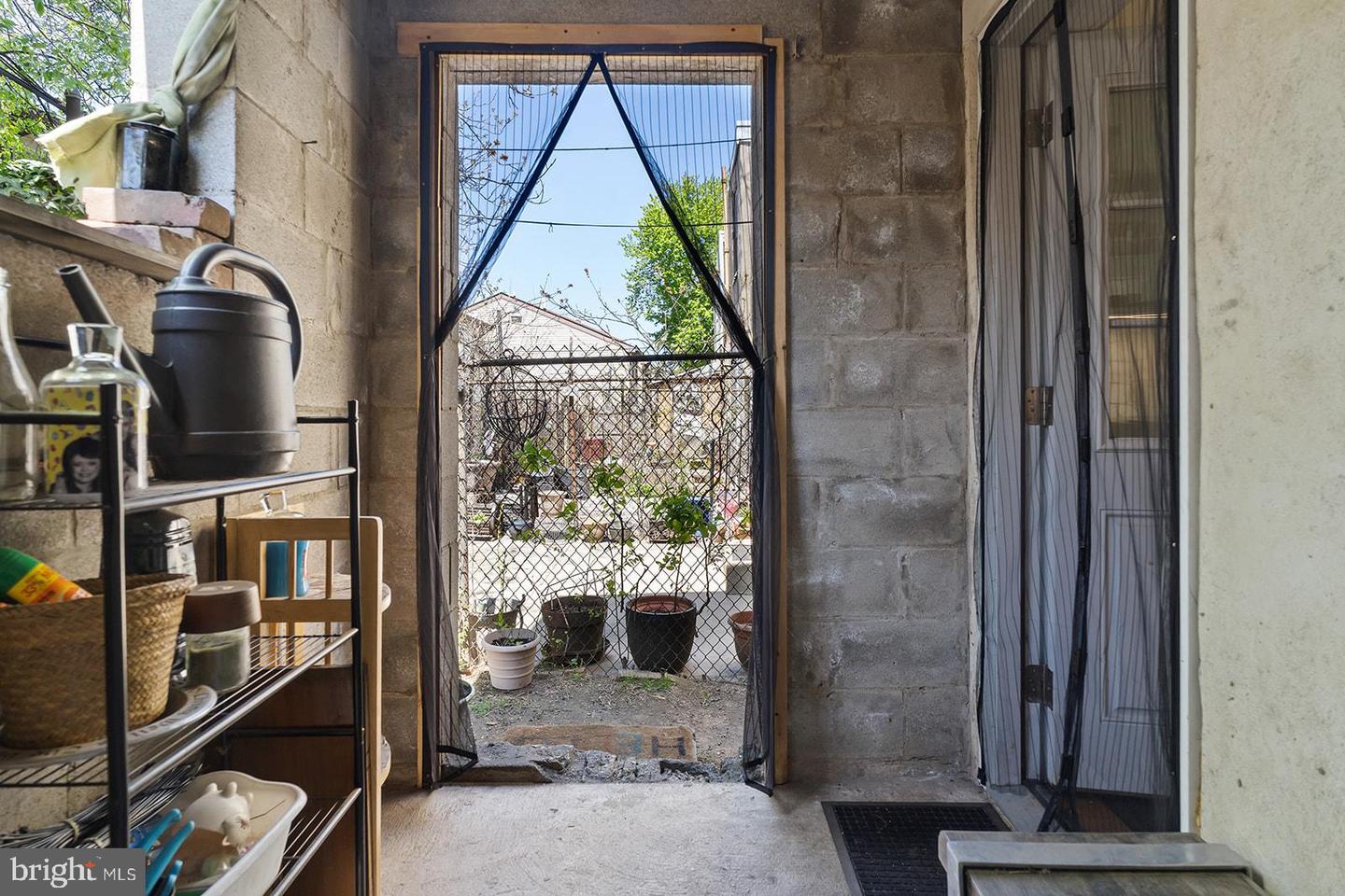 2646 N Howard STREET