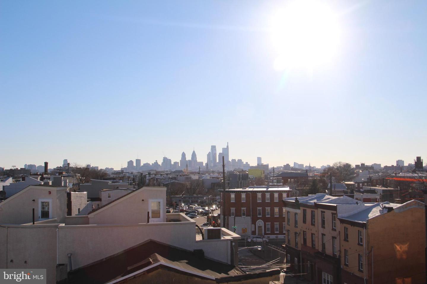 2423 Frankford AVENUE Unit: 3 (3RD FL FRONT)