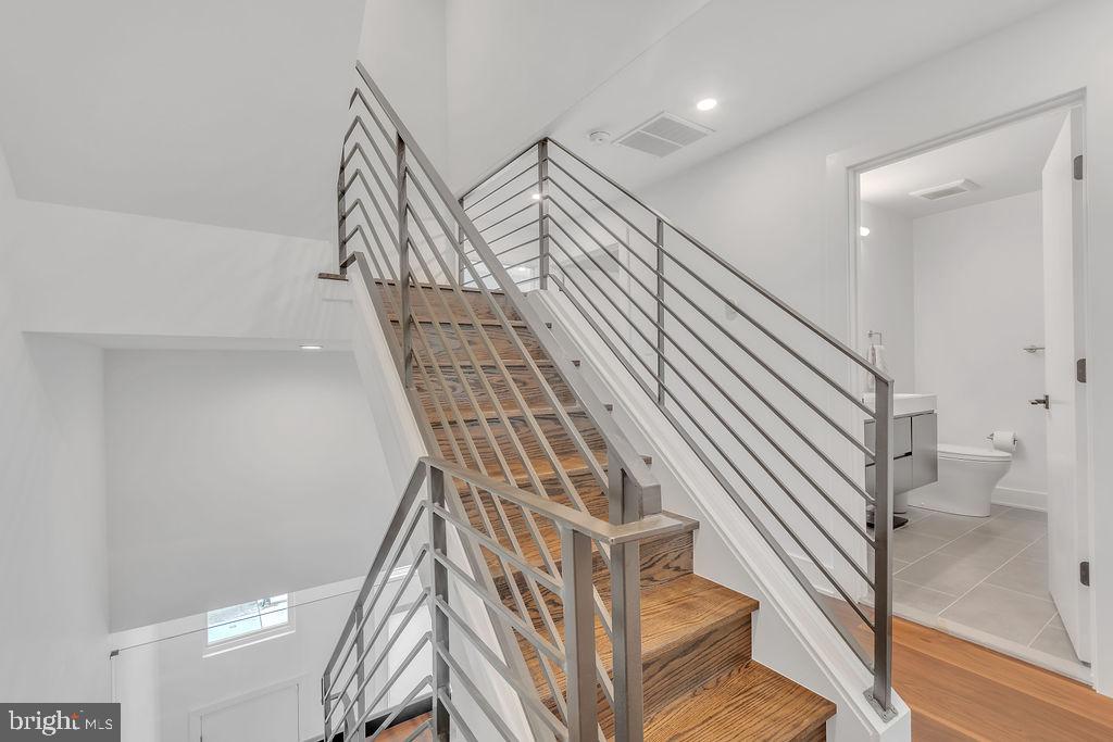 2108 Kimball STREET