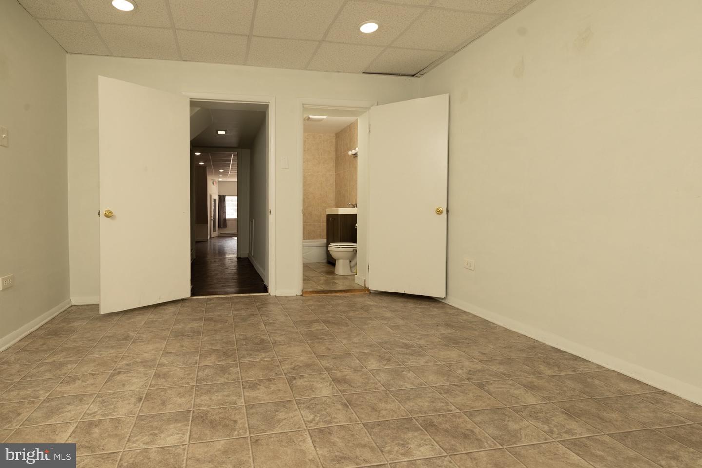 161 N 2ND STREET Unit: 1