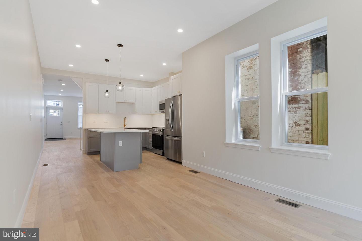 1644 N 6th STREET