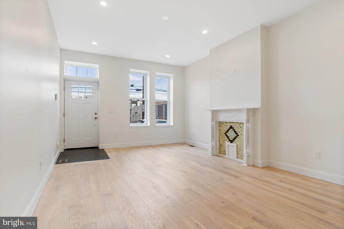 1644 N 6th STREET