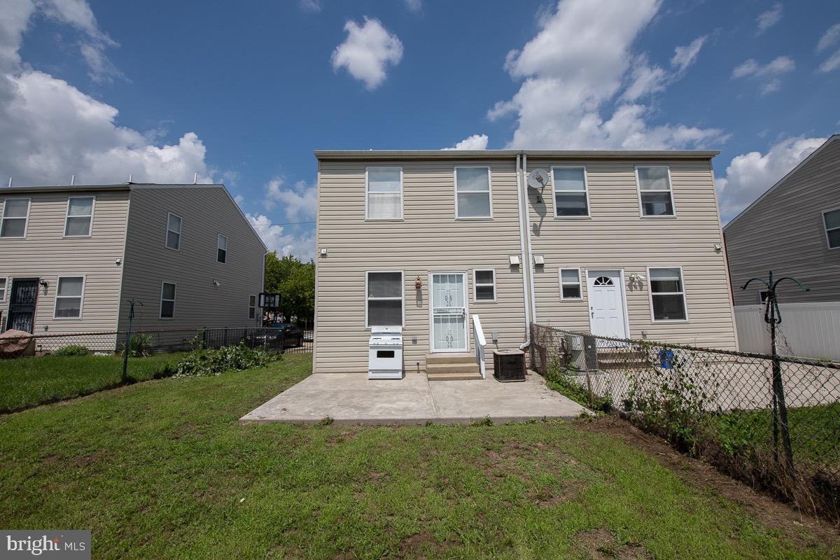 1216 Ogden STREET