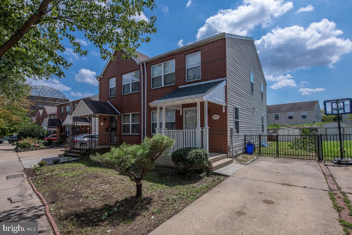 1216 Ogden STREET