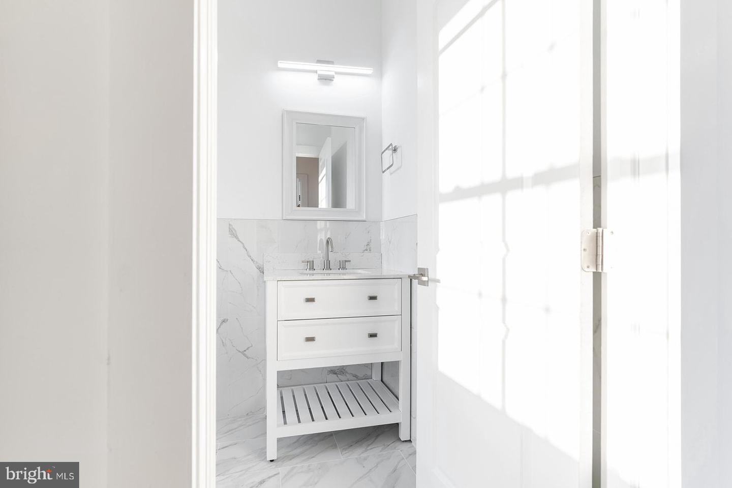 2100 N Hancock STREET Unit: 5