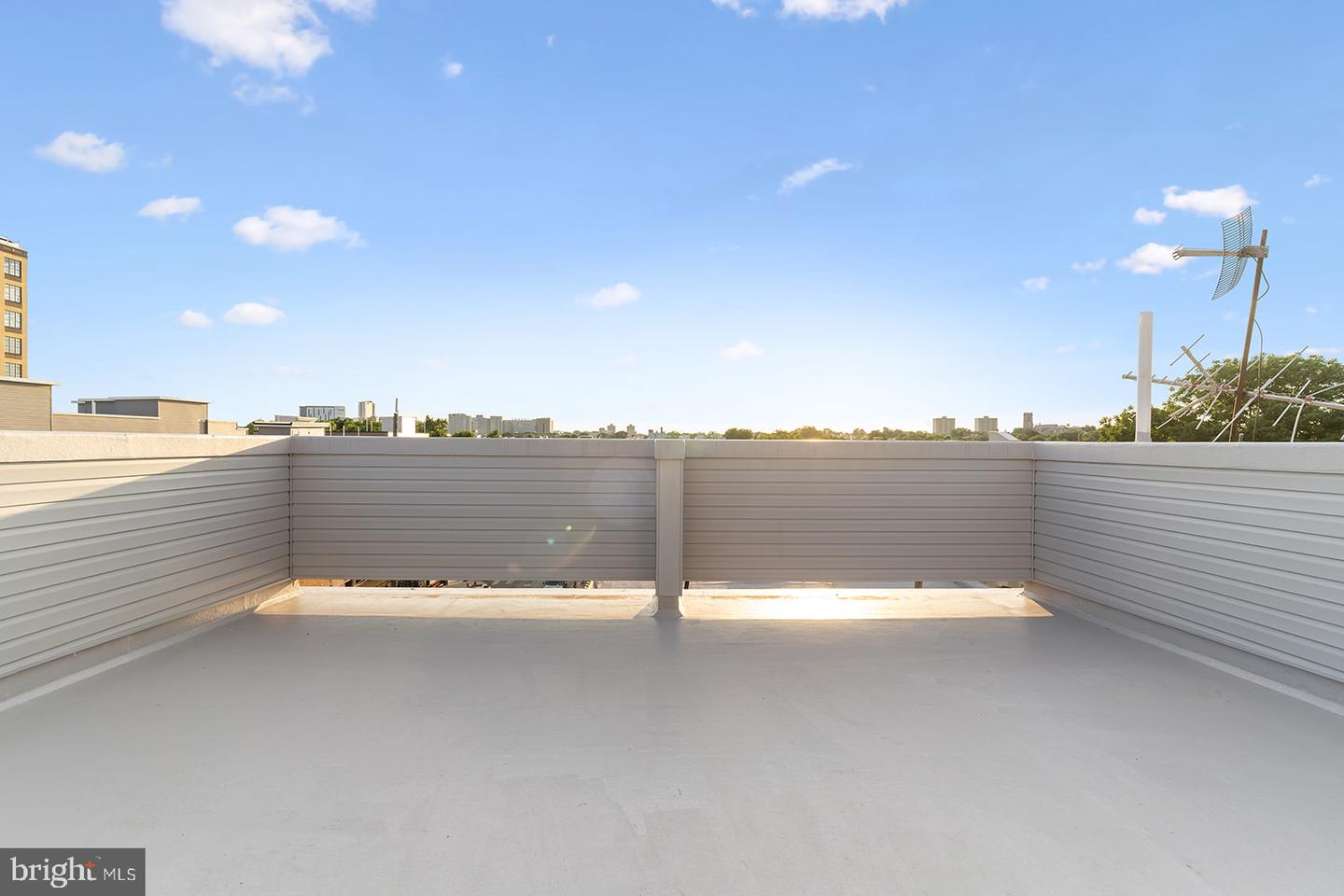 2100 N Hancock STREET Unit: 5