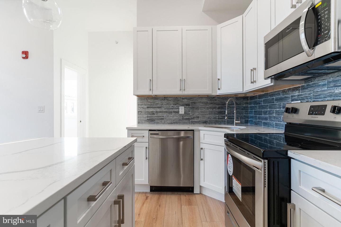 2100 N Hancock STREET Unit: 5
