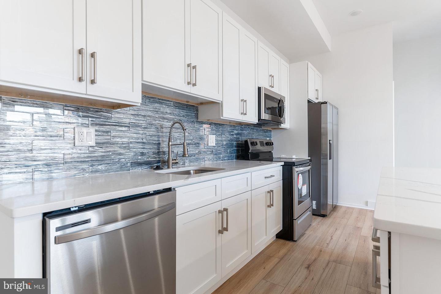 2100 N Hancock STREET Unit: 4