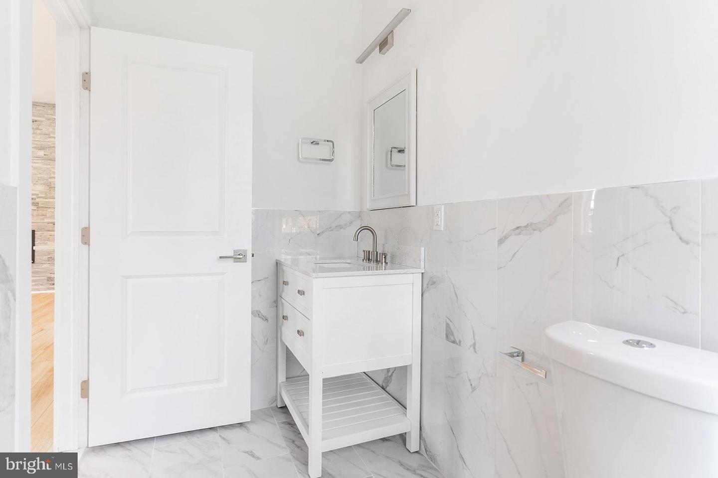 2100 N Hancock STREET Unit: 4