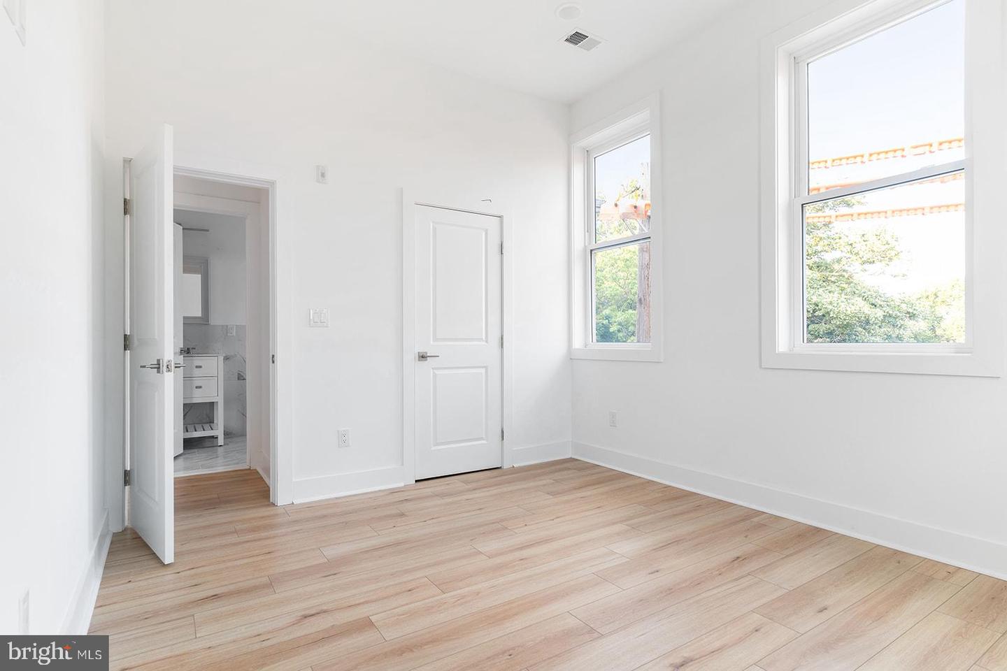 2100 N Hancock STREET Unit: 4
