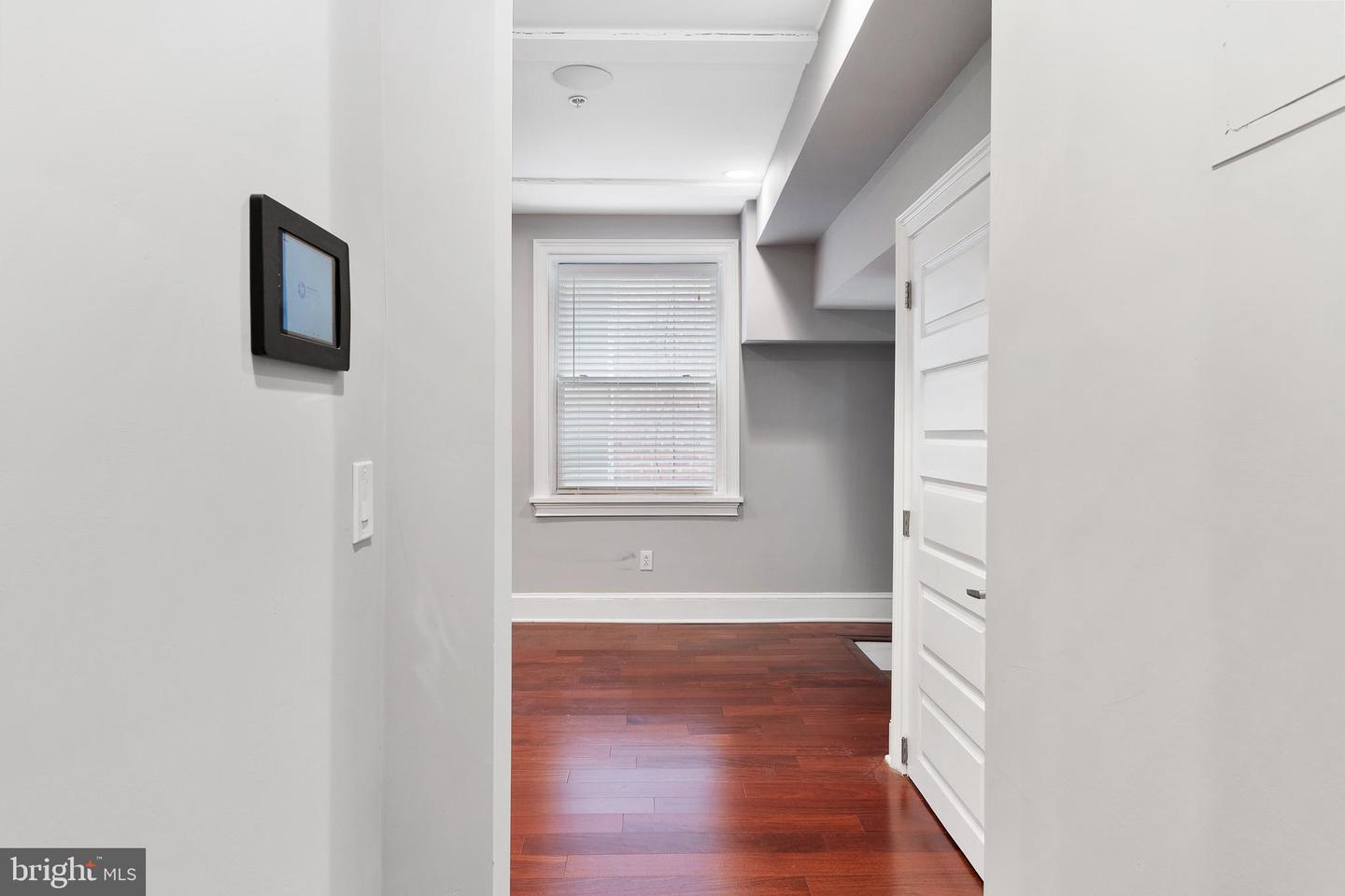 117 CHESTNUT STREET Unit: 302A