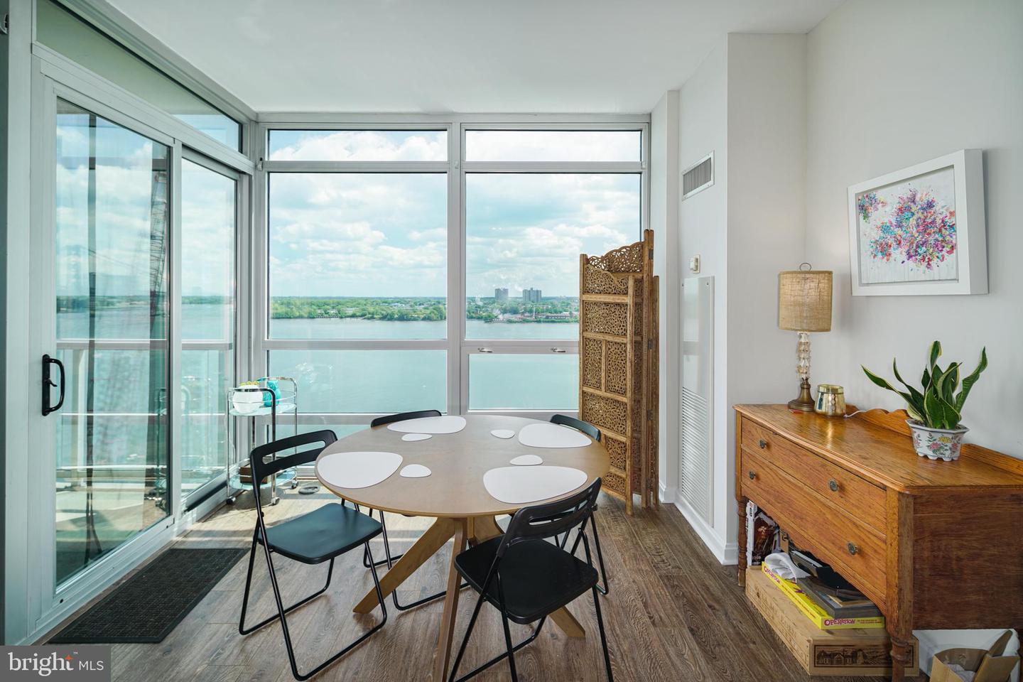 901 N Penn STREET Unit: R1101