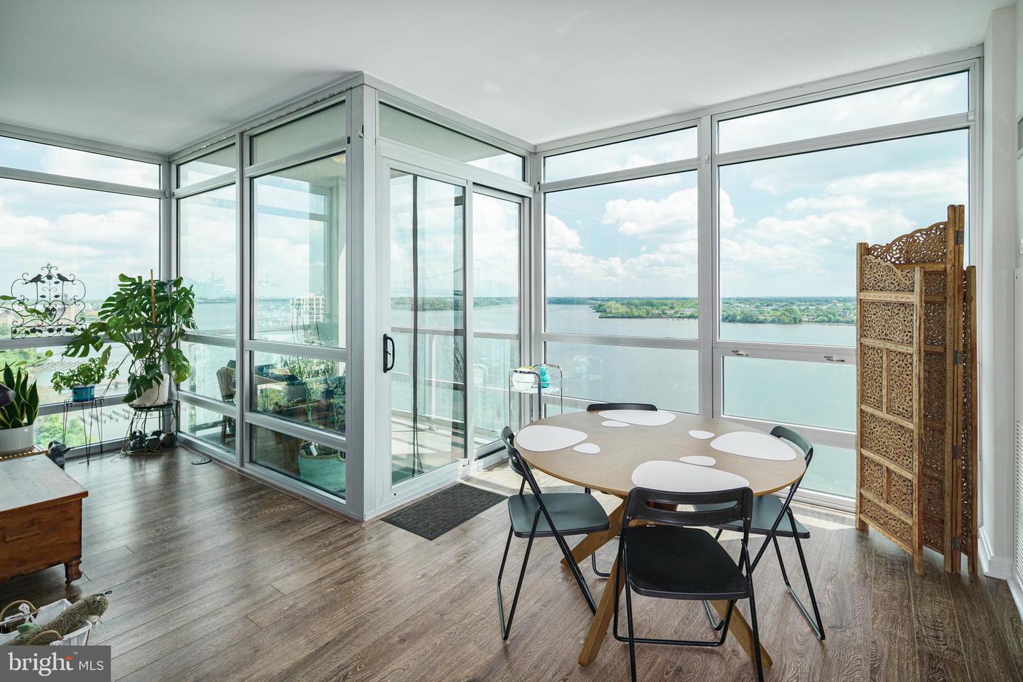 901 N Penn STREET Unit: R1101