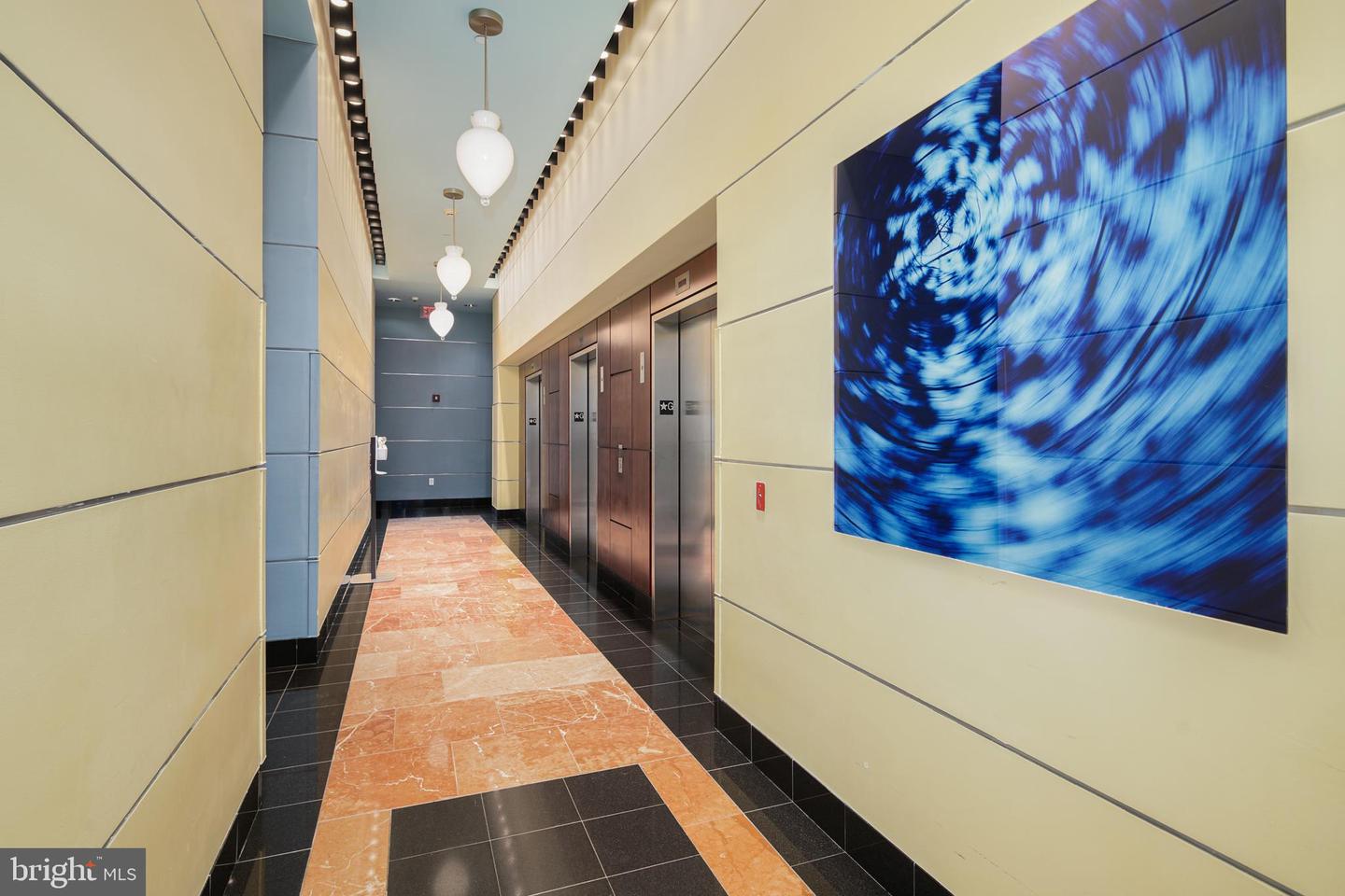 901 N Penn STREET Unit: R1101