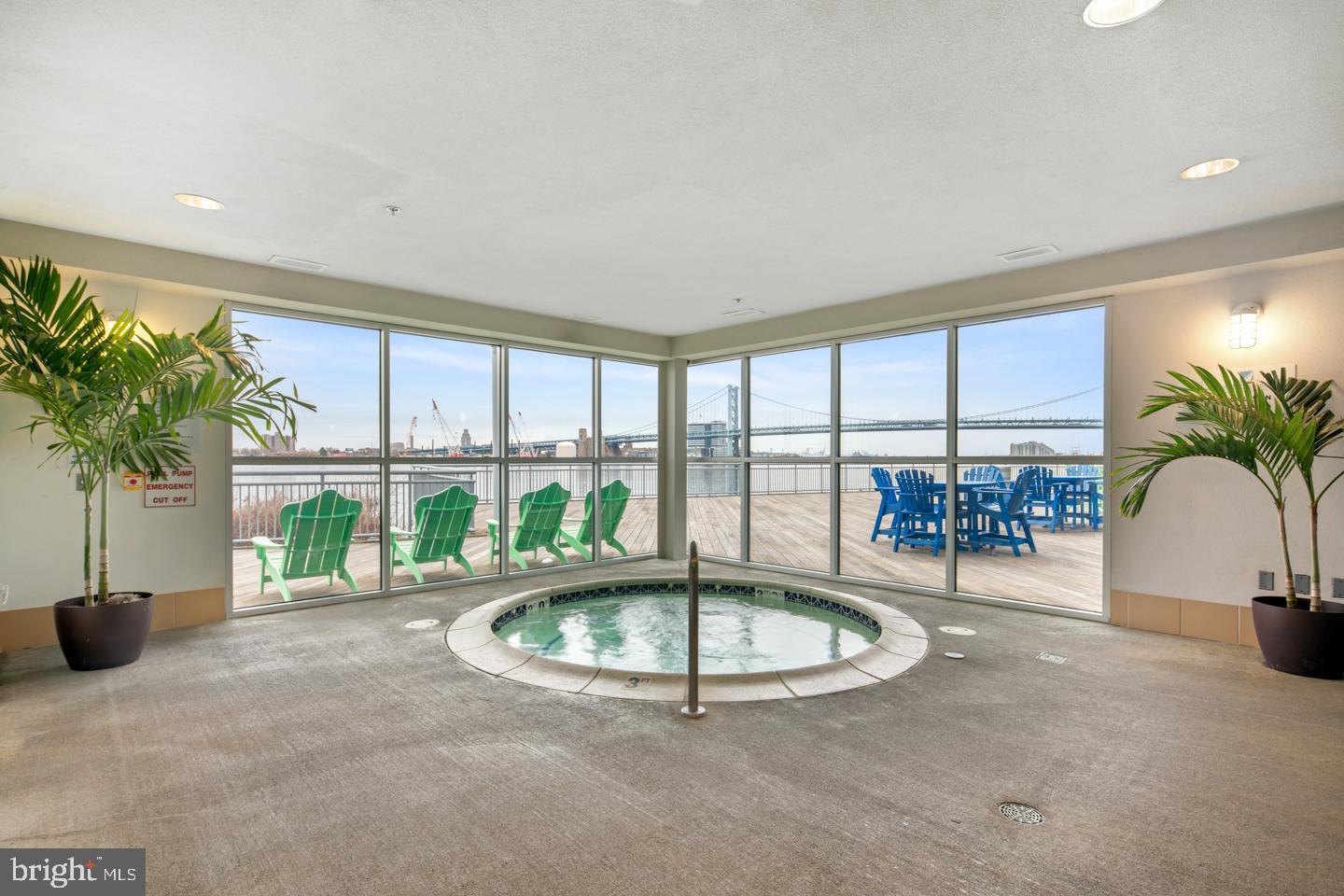 901 N Penn STREET Unit: R1101