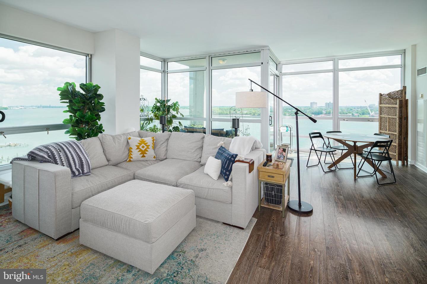 901 N Penn STREET Unit: R1101