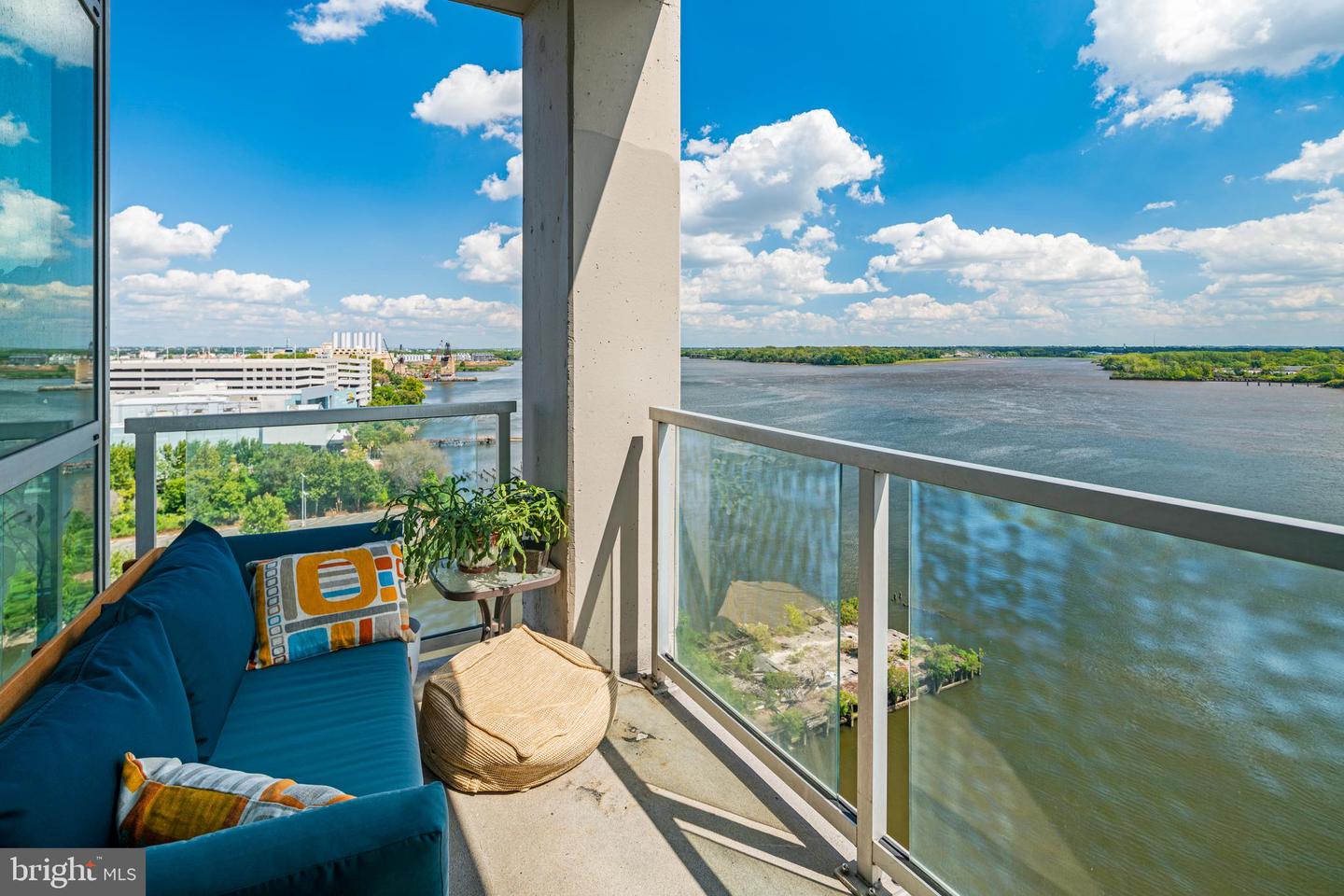 901 N Penn STREET Unit: R1101