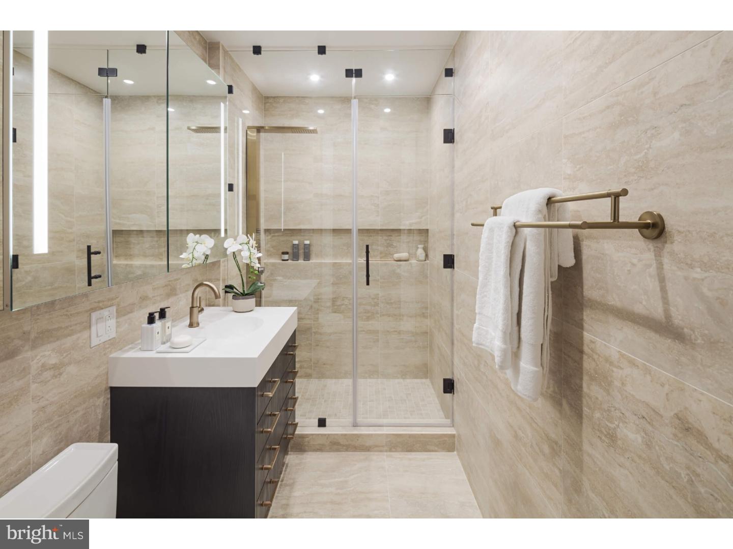 1401 SPRUCE STREET Unit: 2B