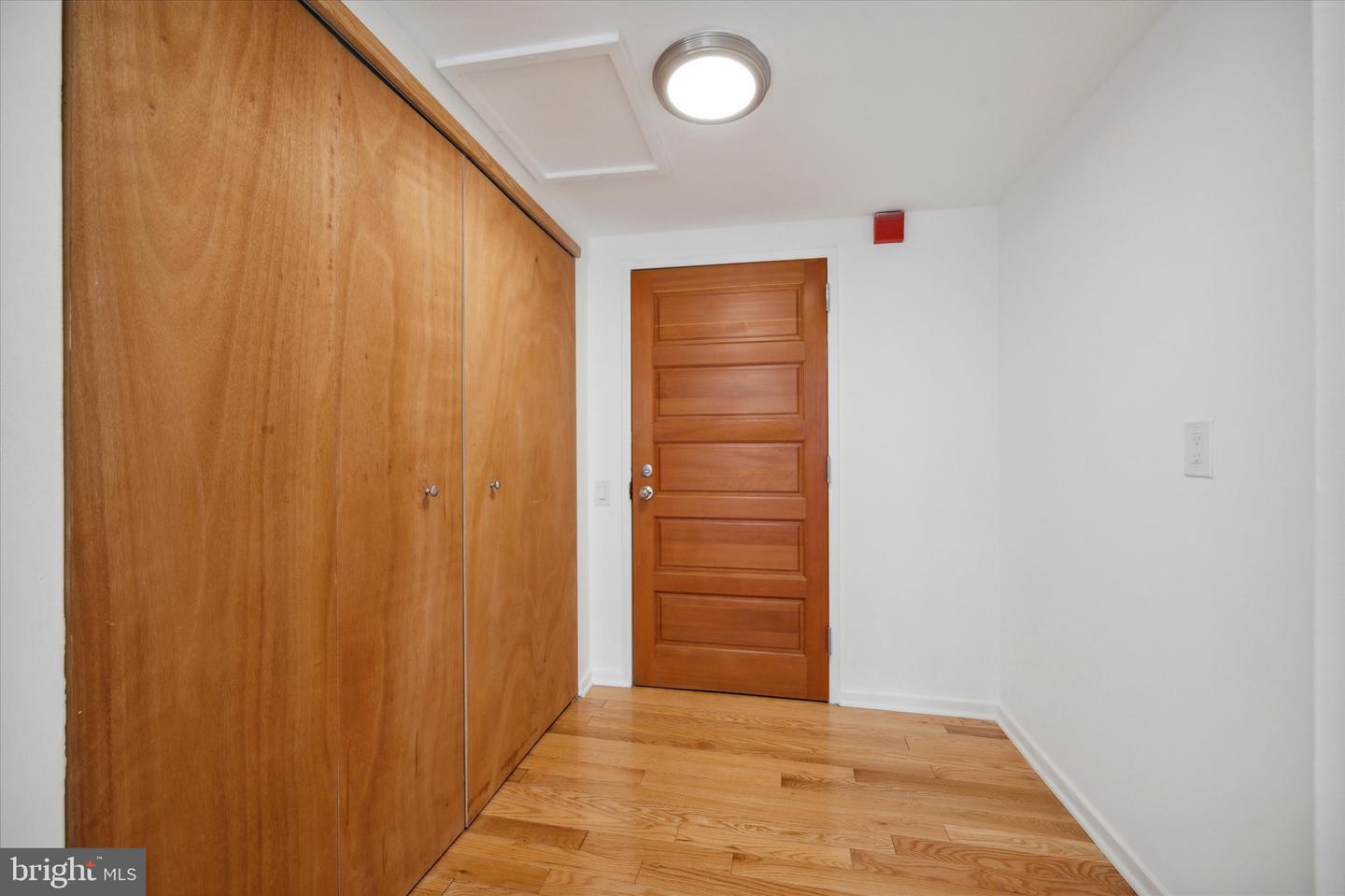 12 S LETITIA STREET Unit: 504