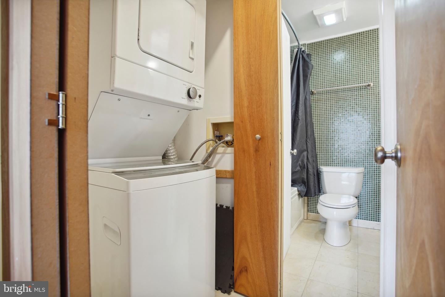 12 S LETITIA STREET Unit: 301