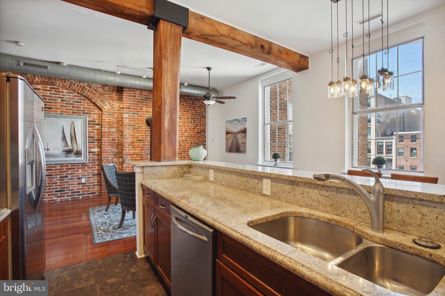12 S LETITIA STREET Unit: 301