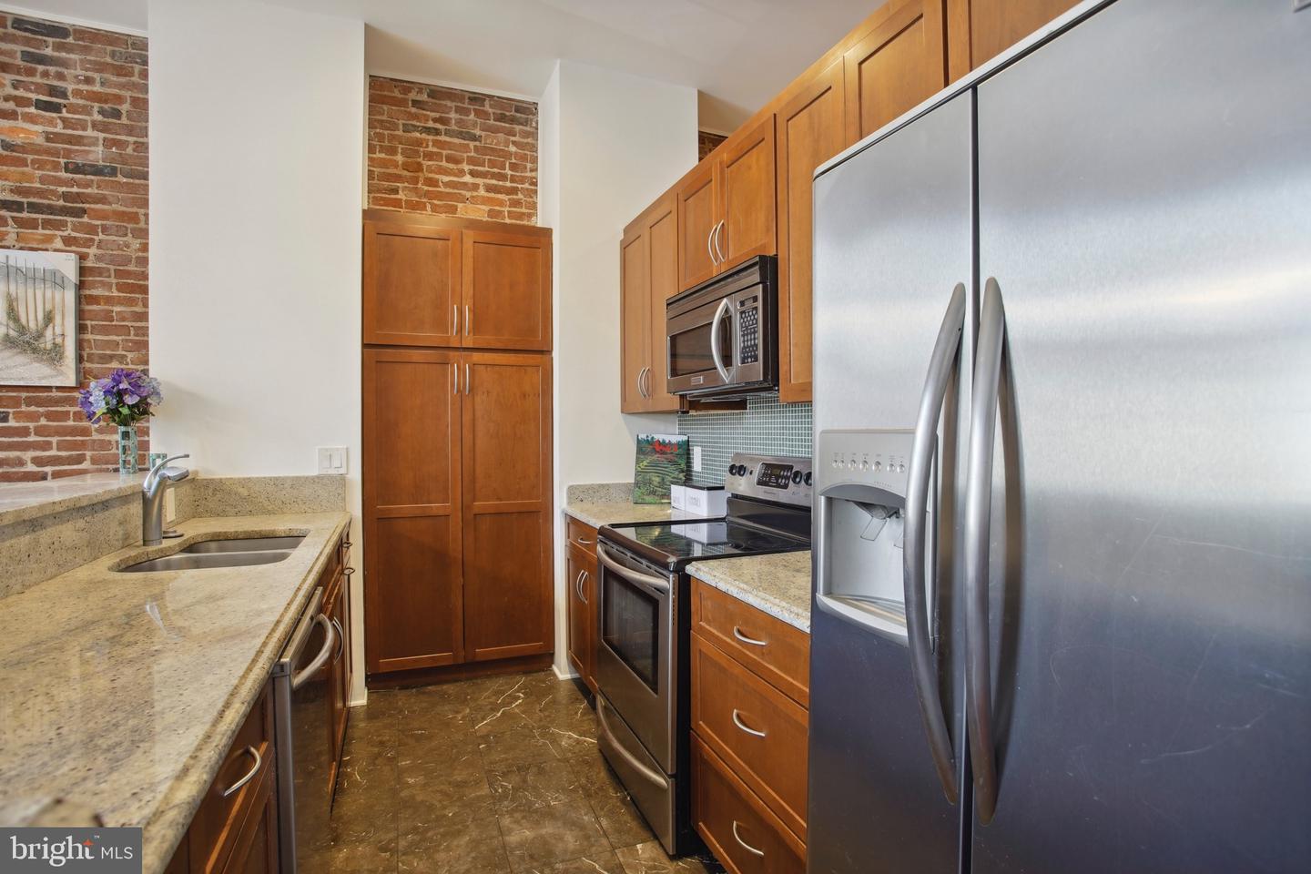 12 S LETITIA STREET Unit: 301