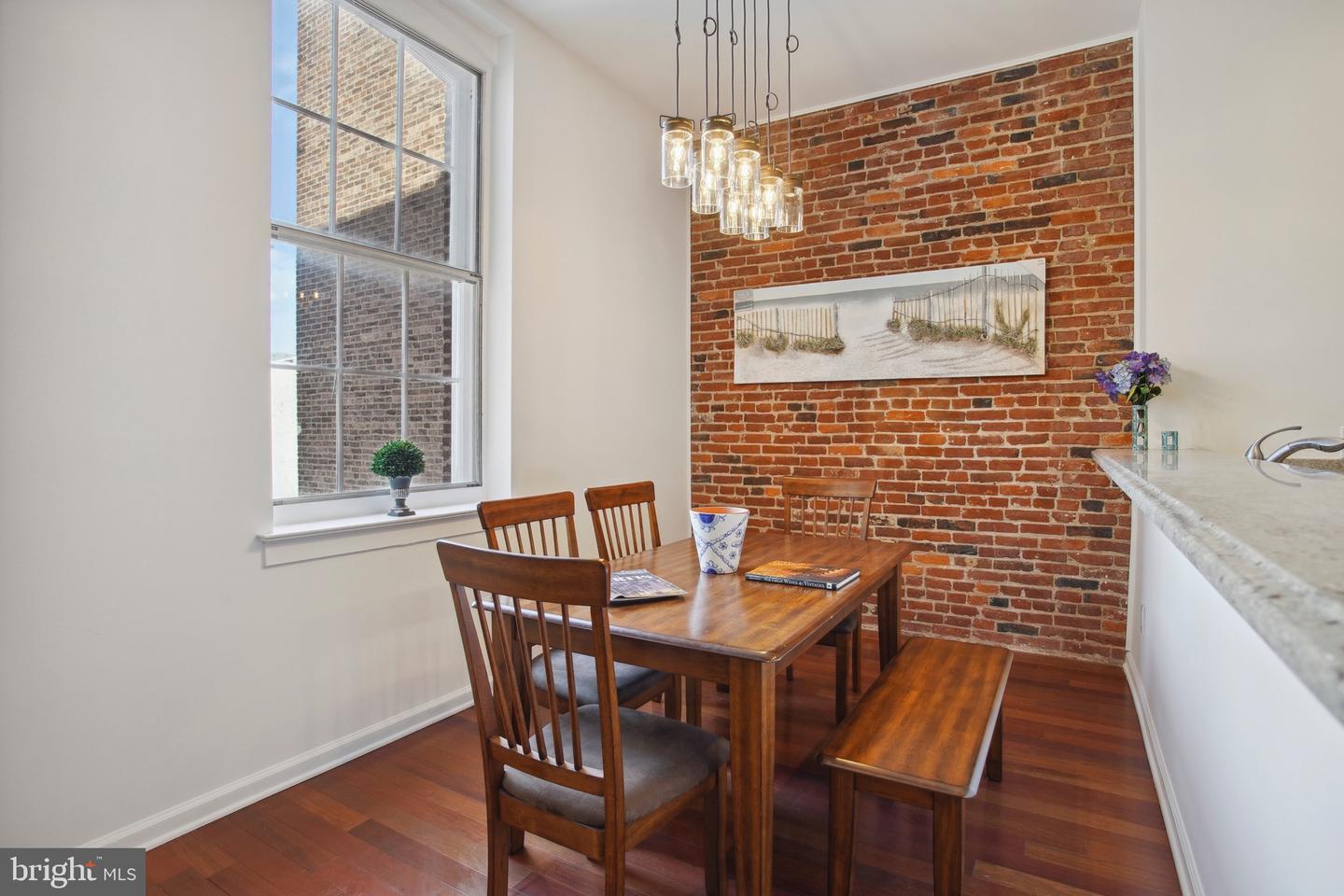 12 S LETITIA STREET Unit: 301
