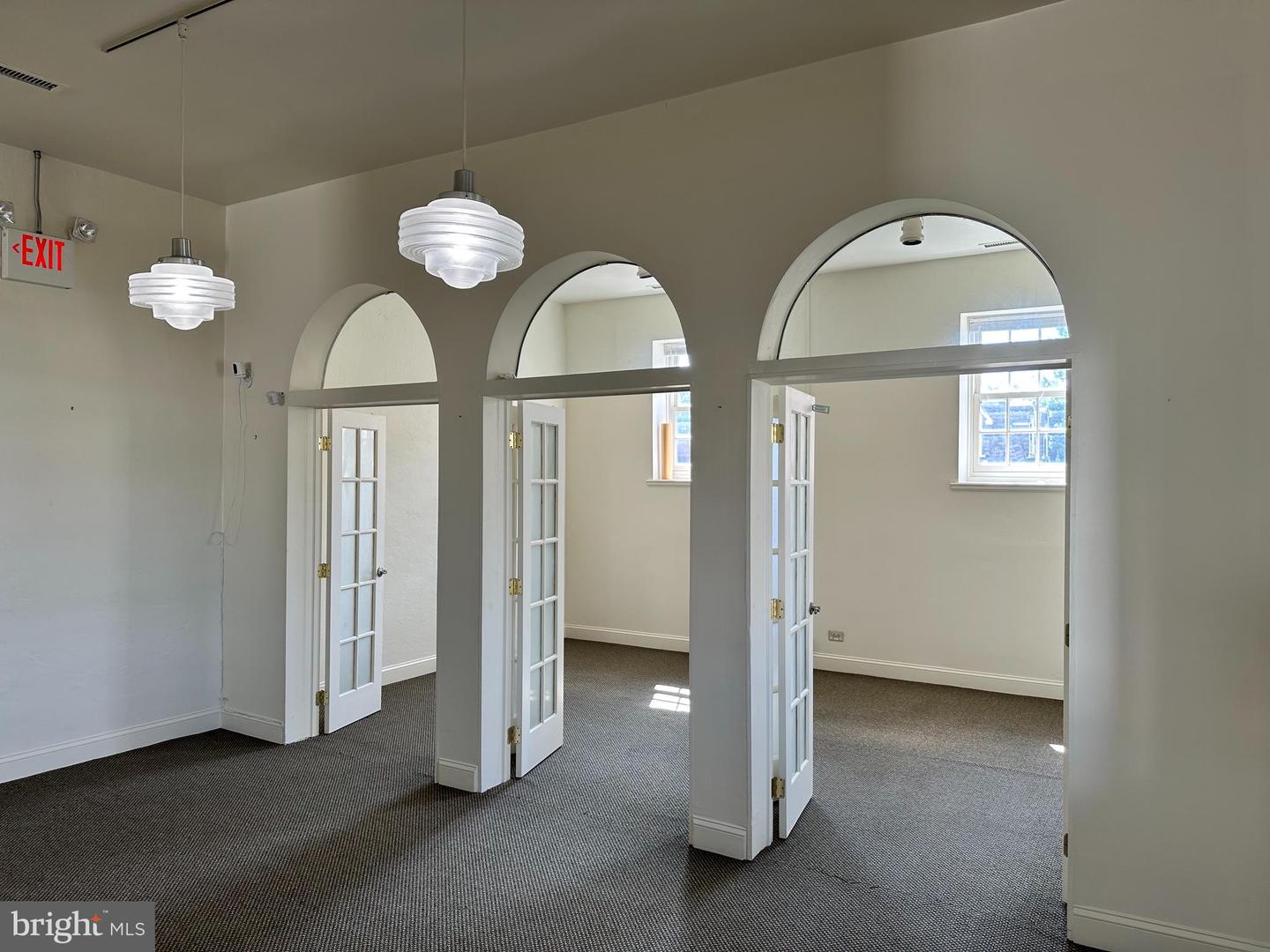 228 W Chelten AVENUE Unit: 2