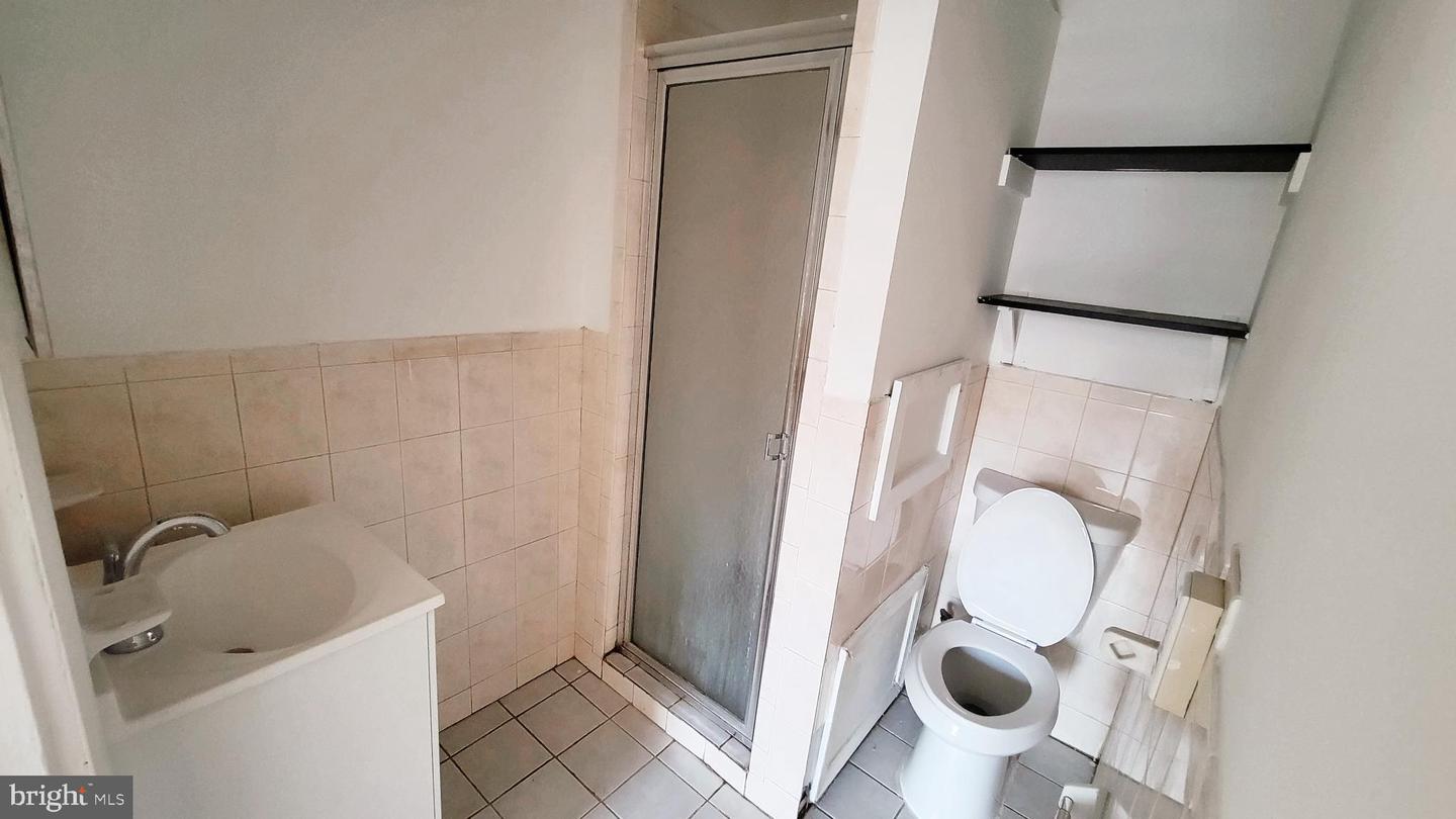 1249 Shackamaxon STREET Unit: 2F