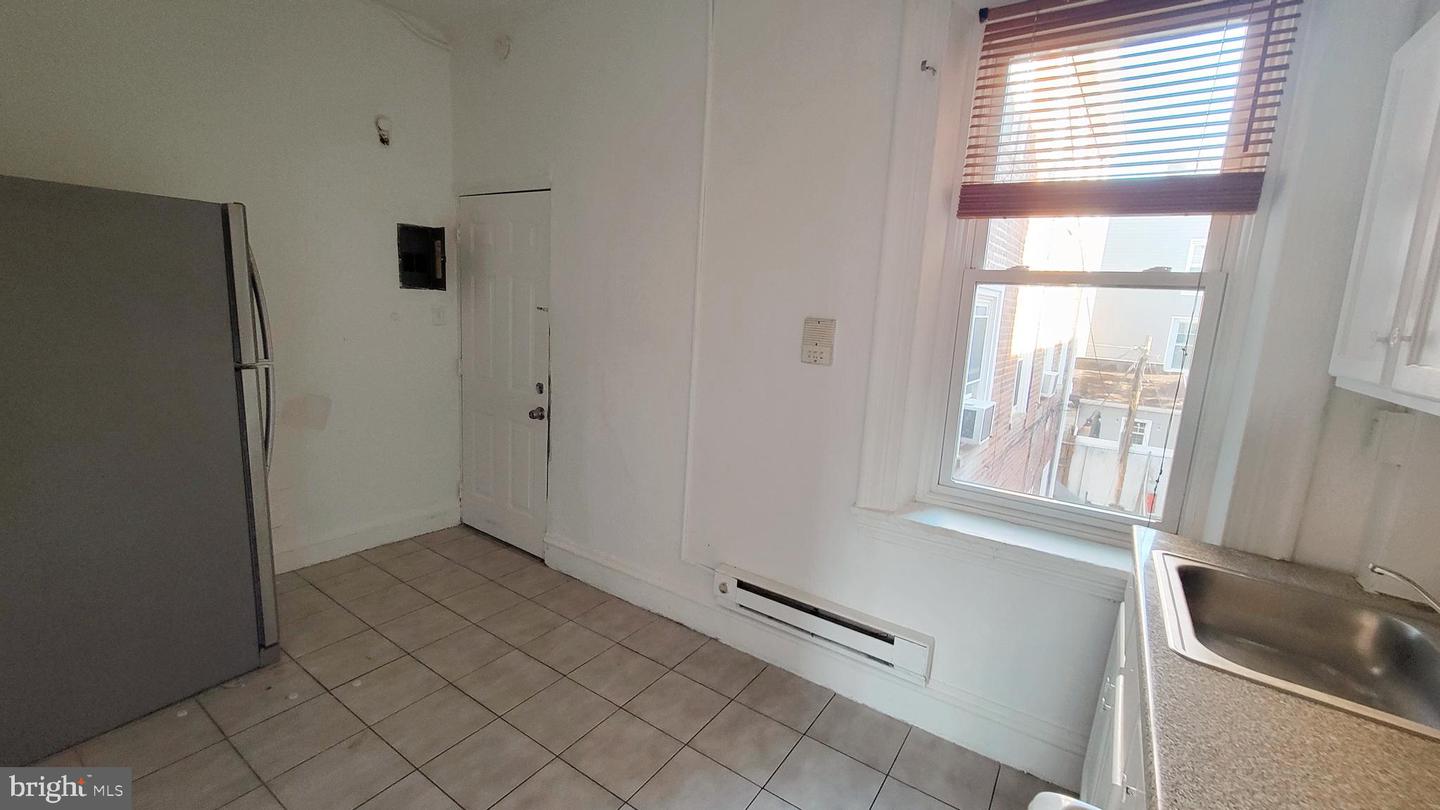 1249 Shackamaxon STREET Unit: 2F