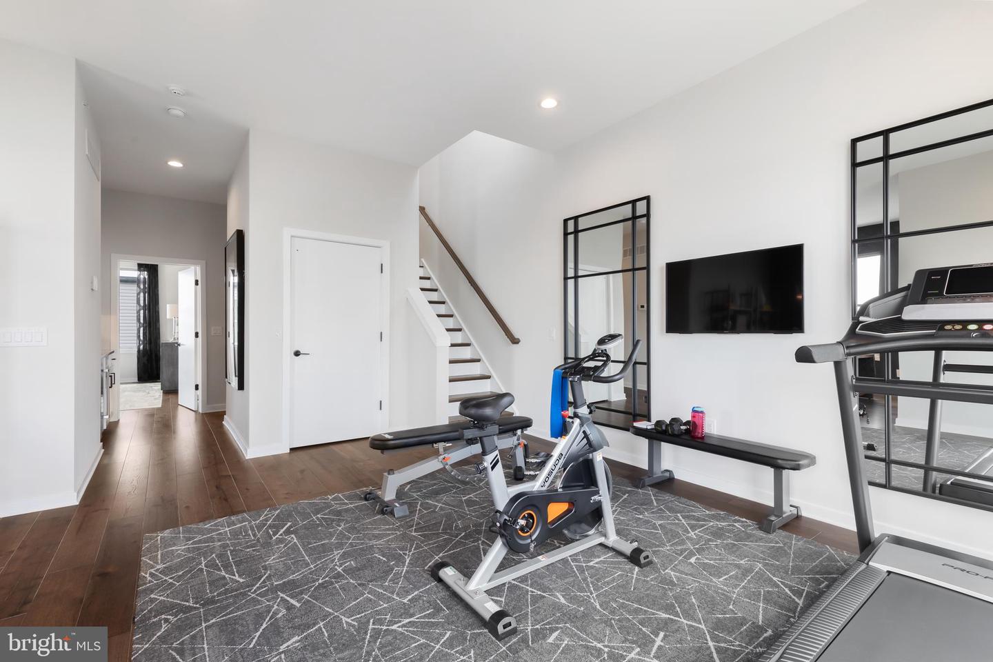 2001 Beach Street Unit: 356