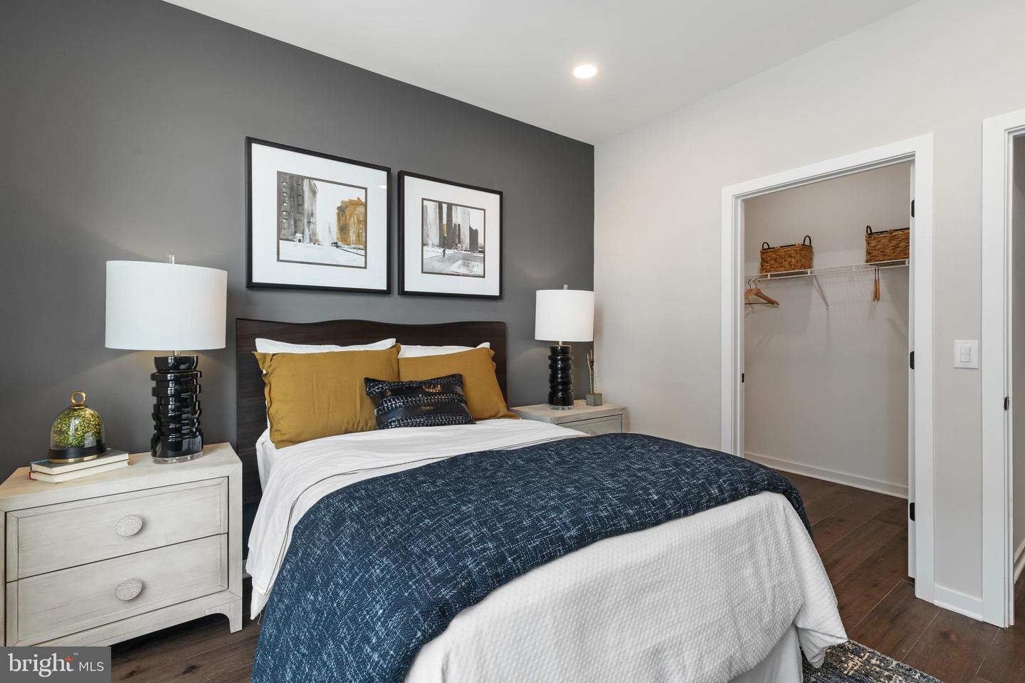 2001 Beach Street Unit: 356