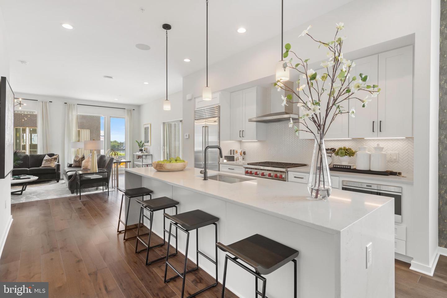 2001 Beach Street Unit: 356