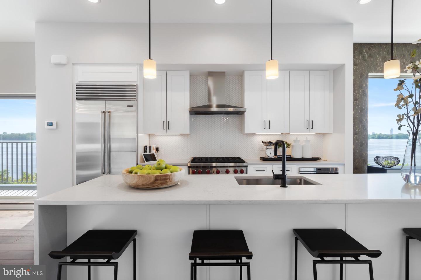2001 Beach Street Unit: 356