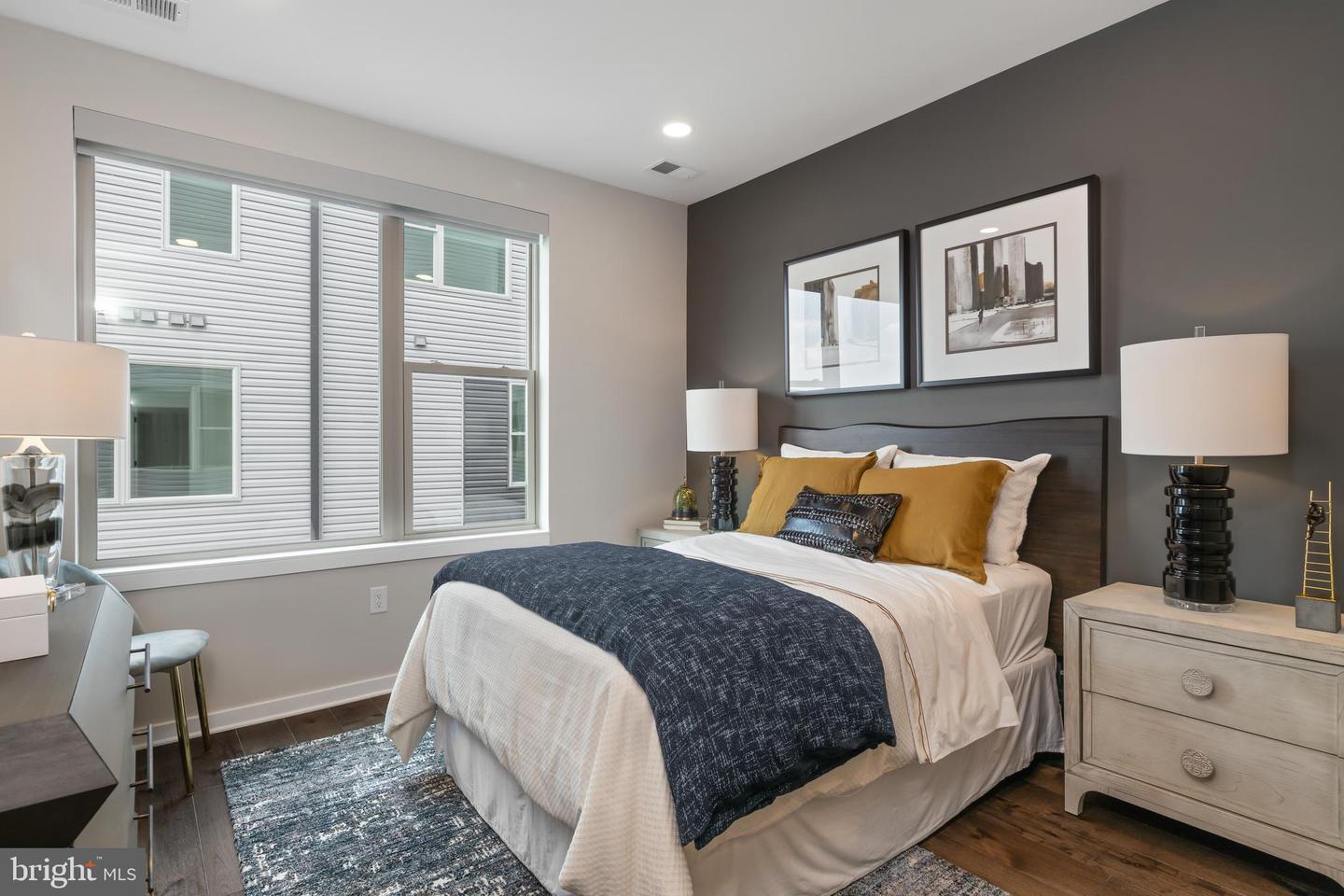 2001 Beach Street Unit: 356