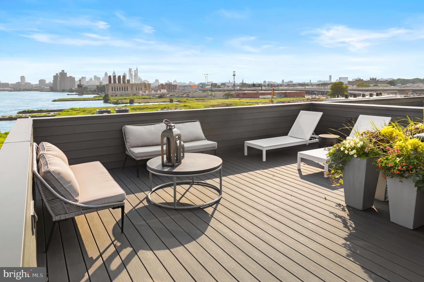 2001 Beach Street Unit: 356