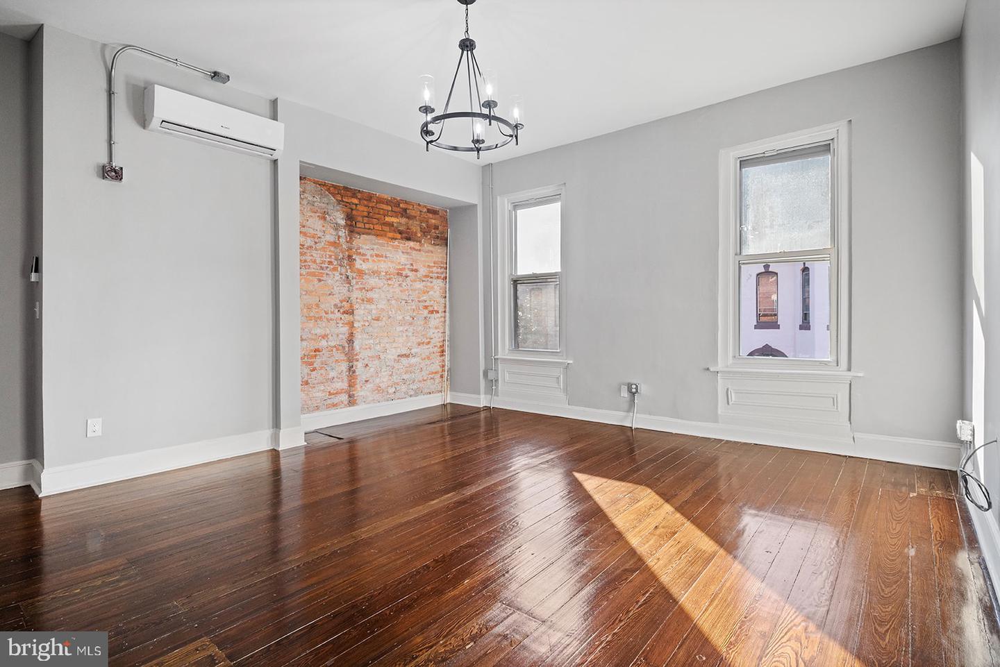 161 N 21ST STREET