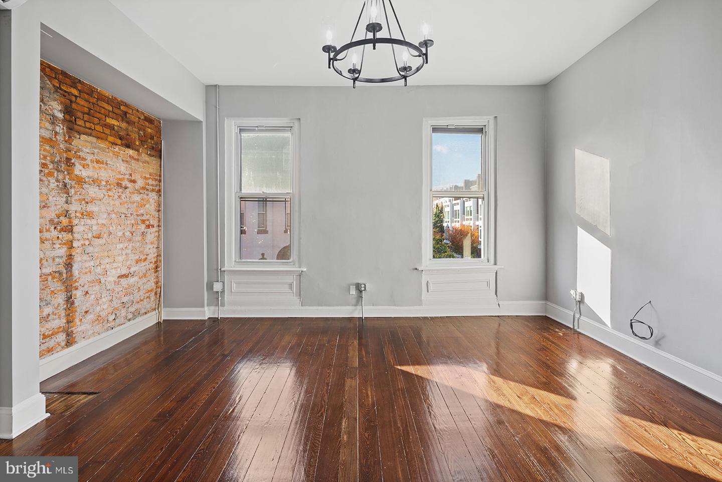 161 N 21ST STREET