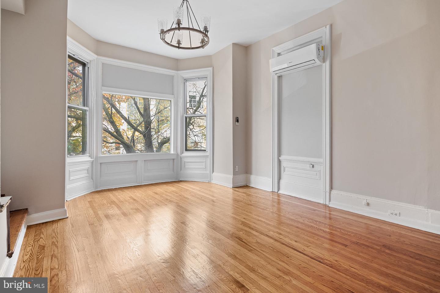 161 N 21ST STREET