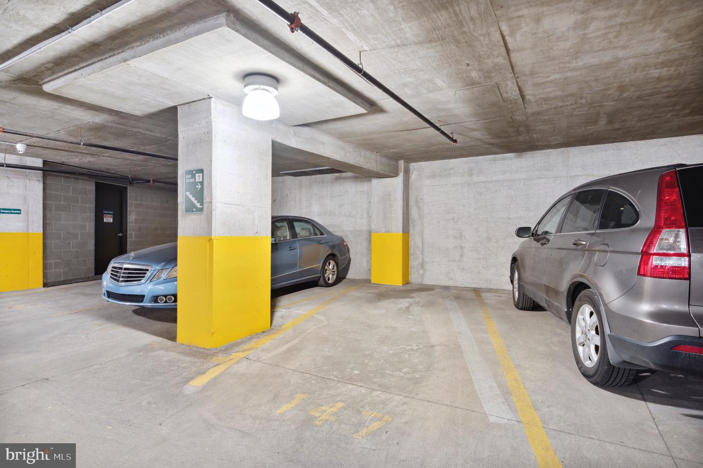 113 N BREAD STREET Unit: 3G2